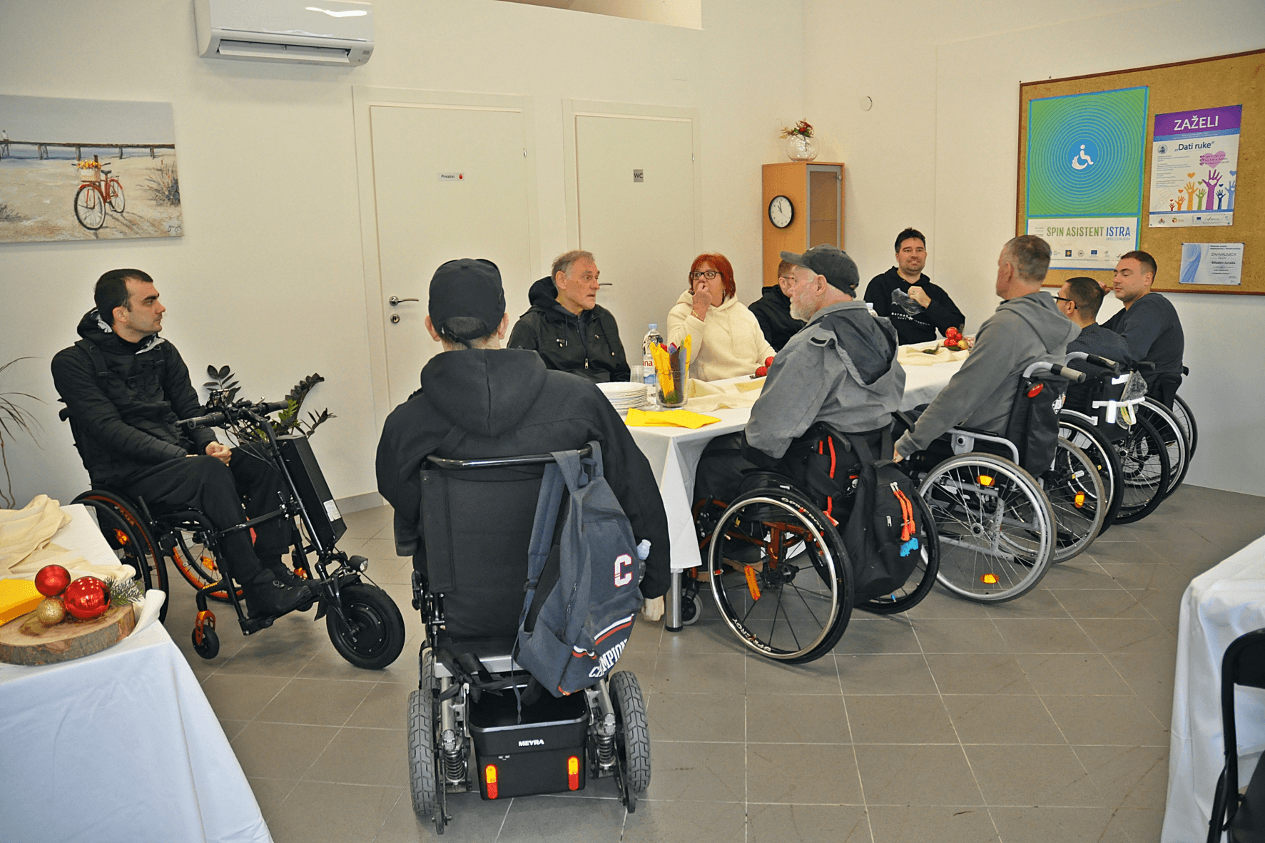 Calucem donates for the arrangement of the Paraplegics and Tetraplegics of Istria County Association’s premises