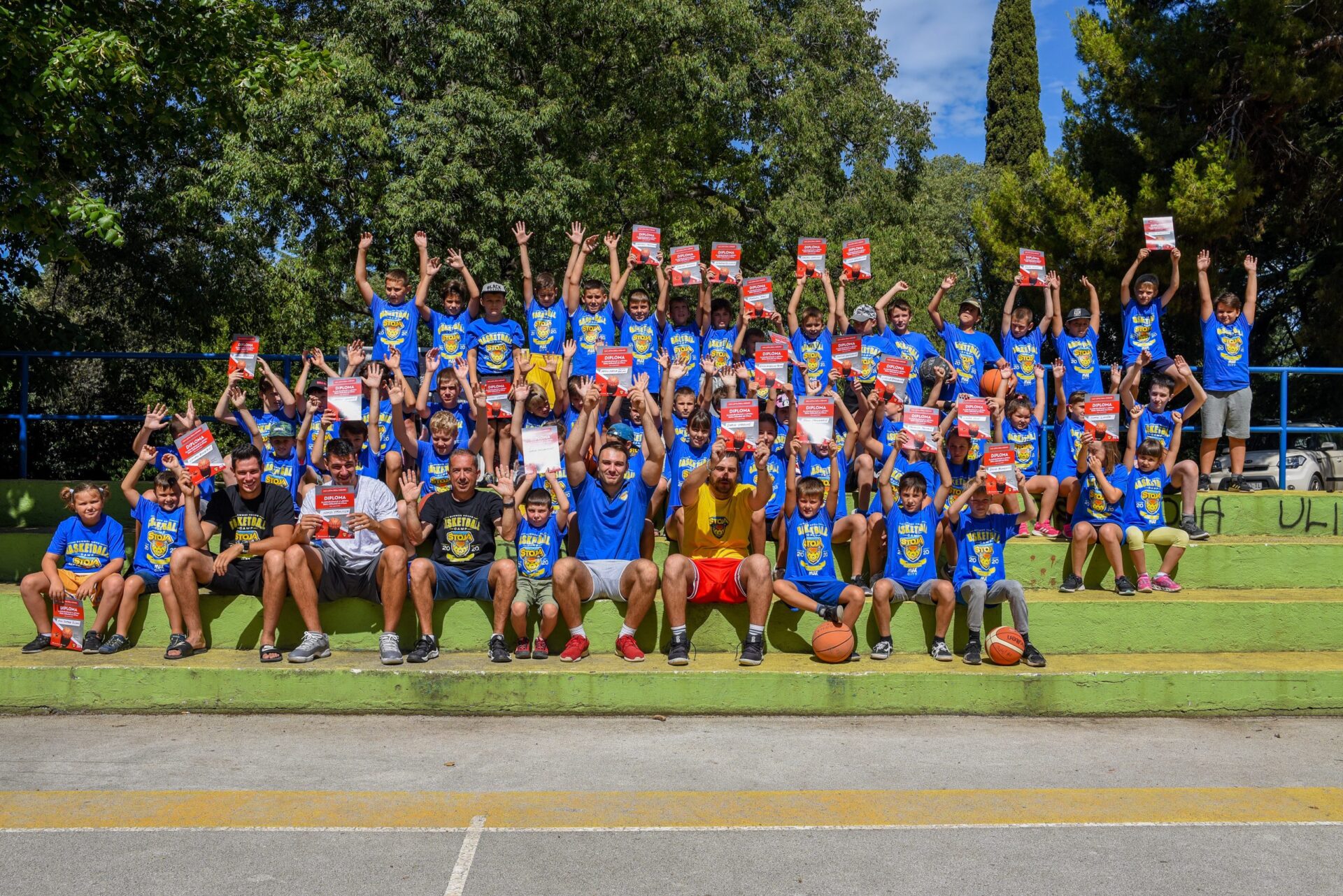 For eight consecutive years, Calucem has been sponsoring the work of young male and female basketball players from BC Stoja